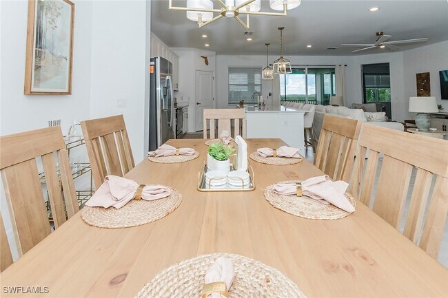 Building Photo - 6052 Ellerston Wy