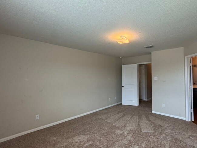 Building Photo - Spacious 3-Bedroom Home for Lease in Luckey Ranch off I-90 near Loop 1604