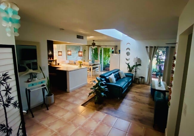 Open Floor plan - 6665 SW 138th Ct