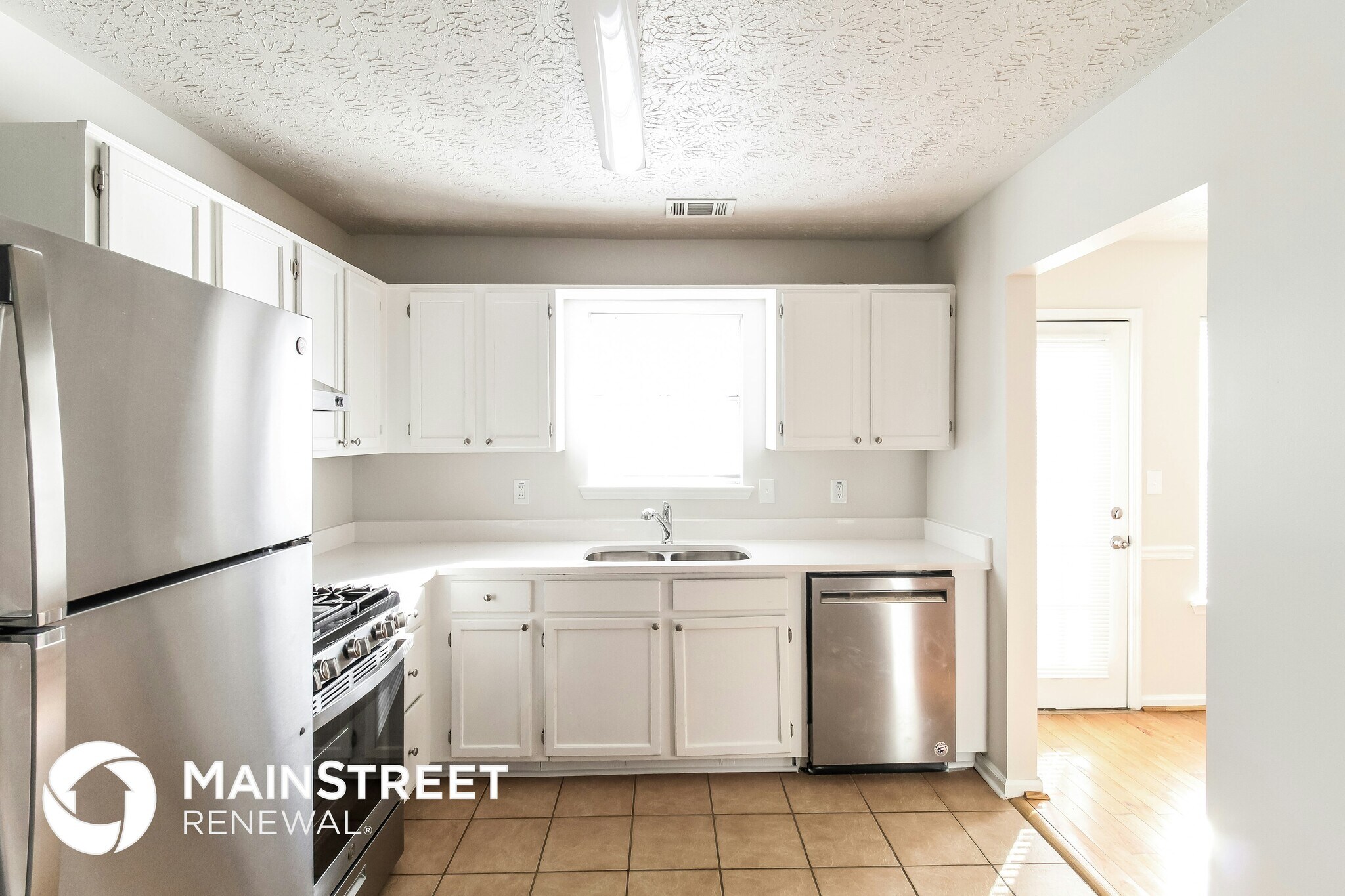 Building Photo - 5960 Farmbrook Ln