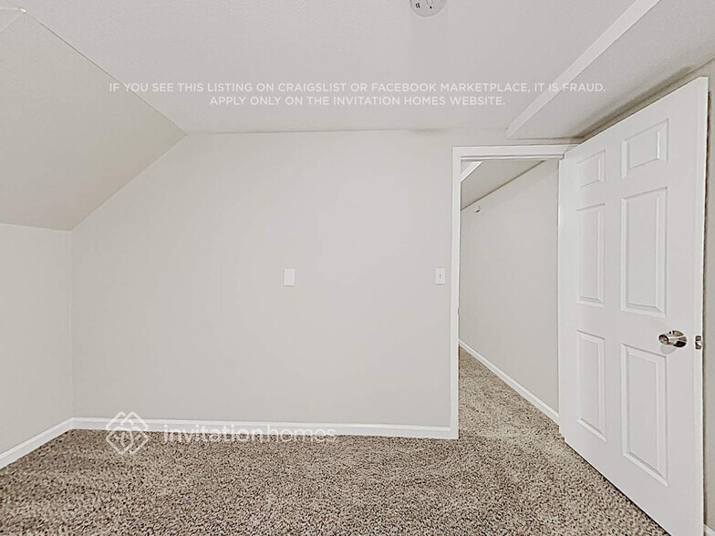 Building Photo - 4431 E 115th Pl