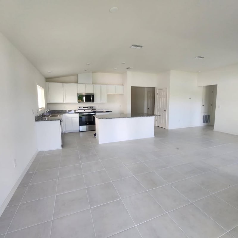 Building Photo - 9286 Sandy Bluffs Circle