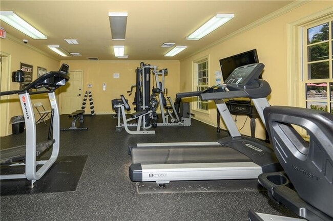 Building Photo - 5955 Weddington Dr