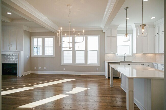 Building Photo - 3013 Long Br Cir