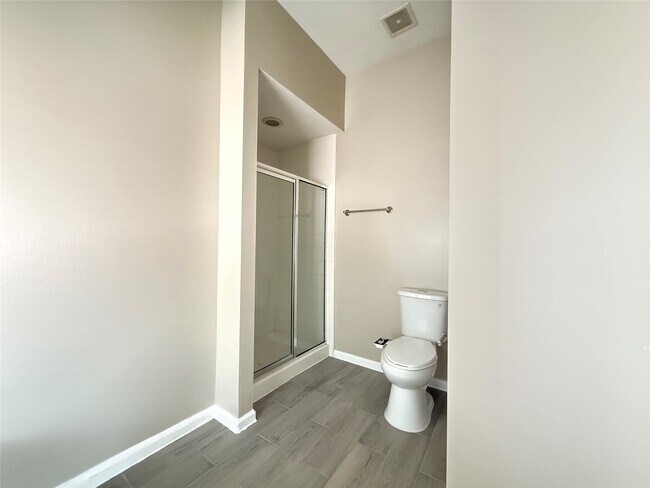 Building Photo - 6111 Settlers Village Dr