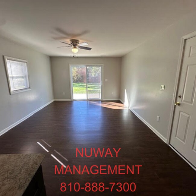 Building Photo - AVAILABLE NOW - 3 bedroom house in Grand B...