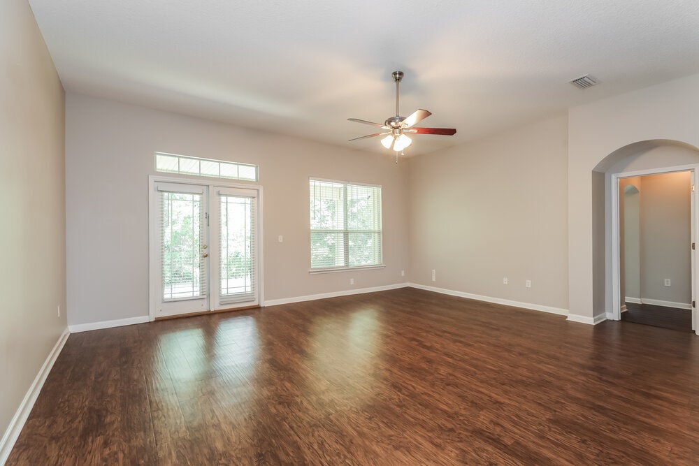 Building Photo - 14081 Bradley Cove Rd
