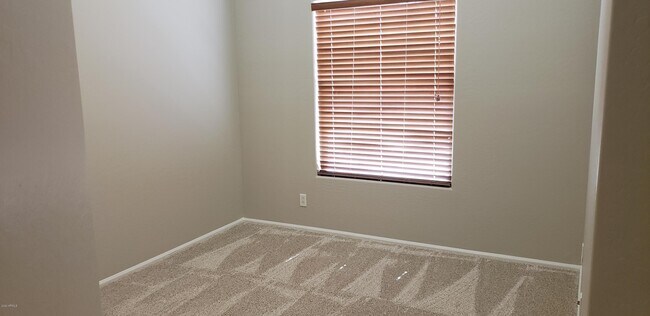 Building Photo - 44326 Caven Dr