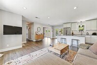 Building Photo - 2313 Aldford Dr
