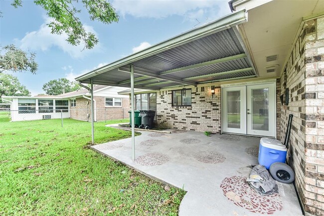 Building Photo - 4707 Northrup Dr