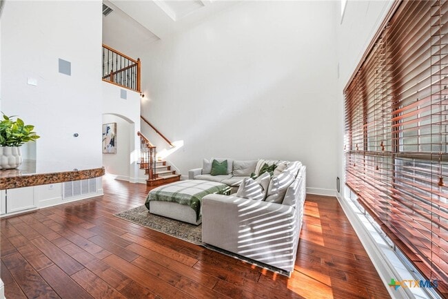 Building Photo - 3107 Sweetwater Cove