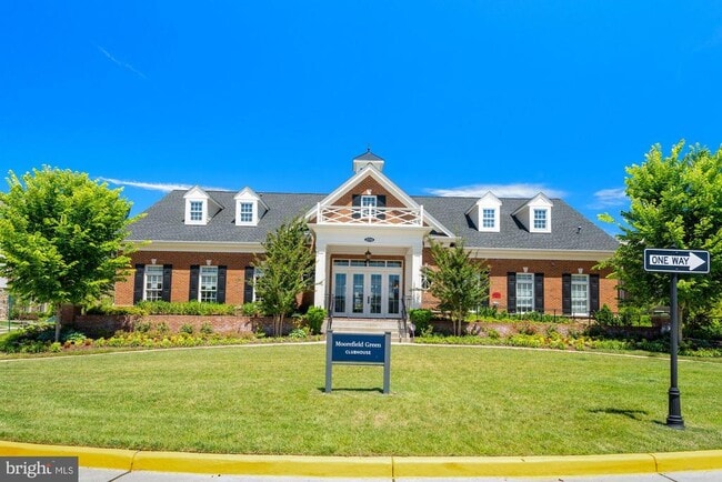 Building Photo - 22595 Willington Square