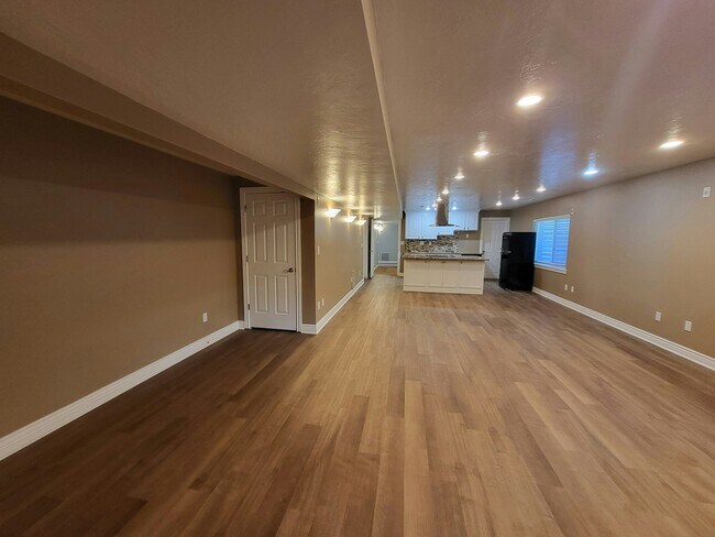 Building Photo - 1281 Fox Trot Cir