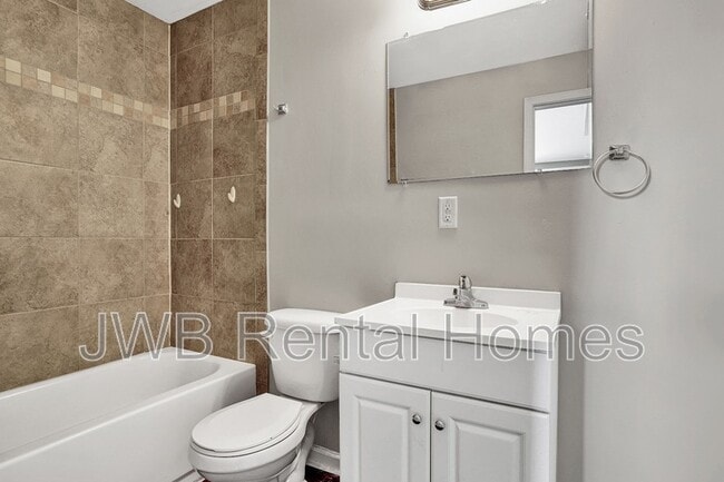 Building Photo - 2328 Wilmont Ave