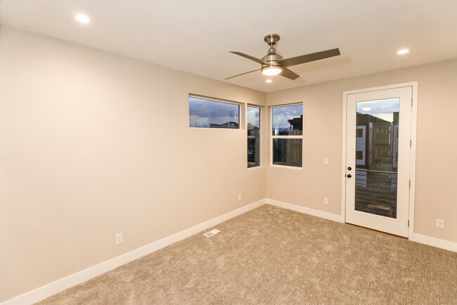 Building Photo - 1294 Stuart St