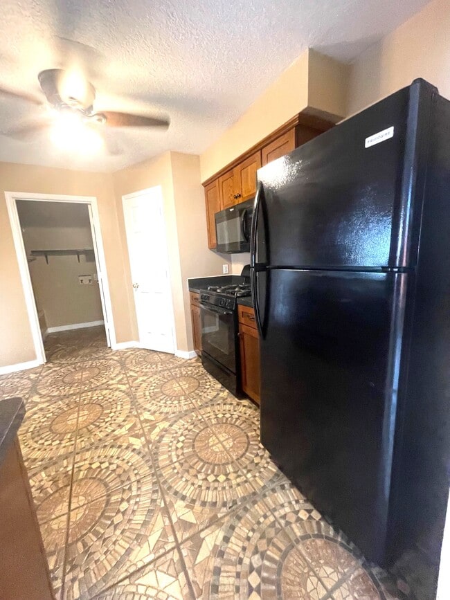 Building Photo - 1134 Somercotes Ln