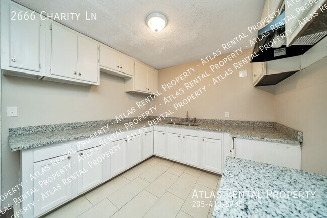 Building Photo - 2666 Charity Ln
