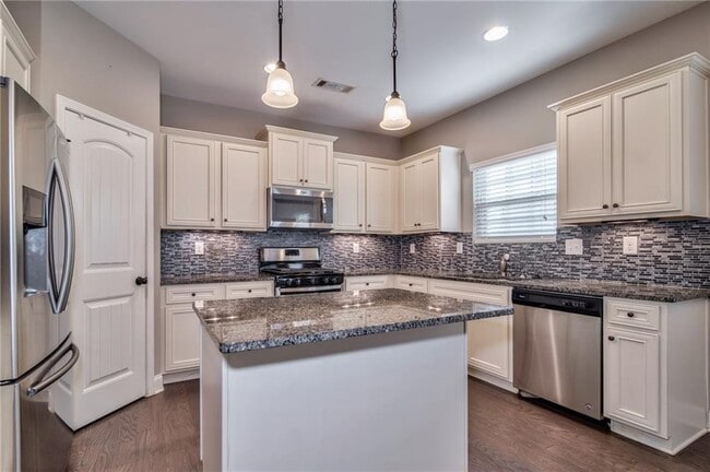 Building Photo - 4914 Whisper Creek Ct