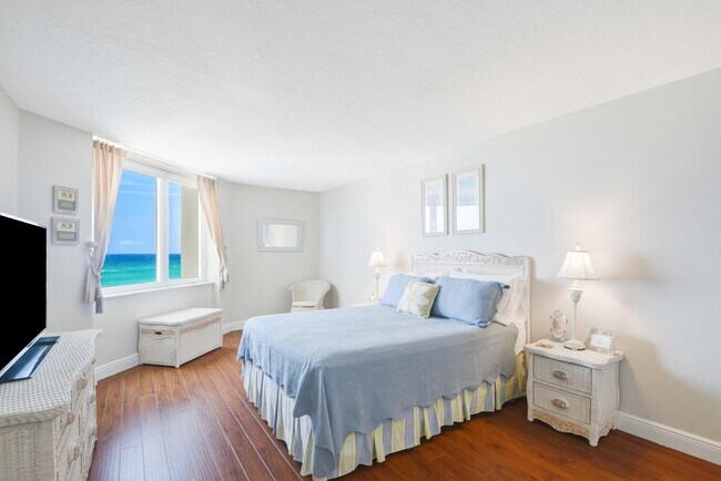 Building Photo - 500 S Ocean Blvd