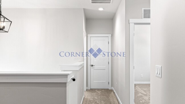 Building Photo - Modern New Construction Home in Boise!