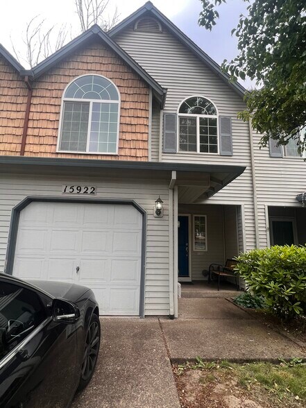 Primary Photo - 15922 SW Roth Dr