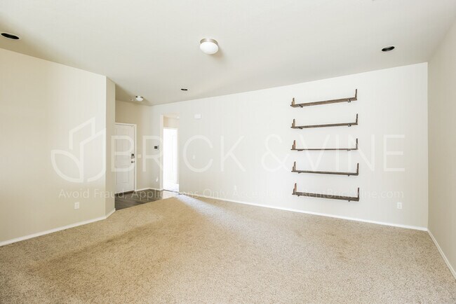 Building Photo - 11549 Ruger Rd