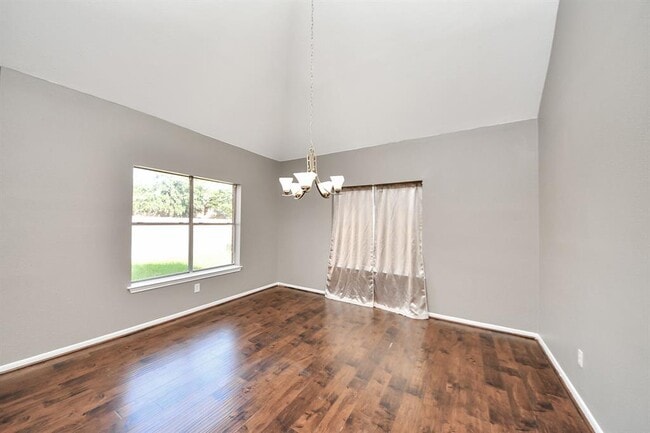 Building Photo - 5723 Whitemills Dr