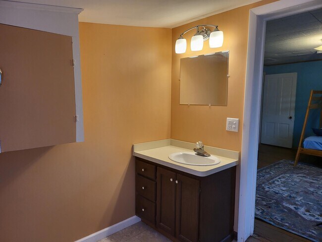 Building Photo - 139 N Seton Ave