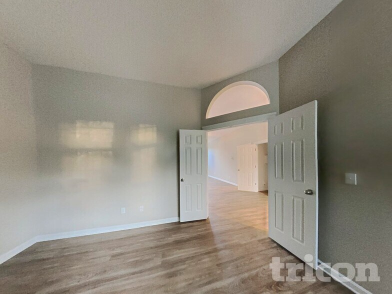 Building Photo - 6202 Trotters Ridge Rd
