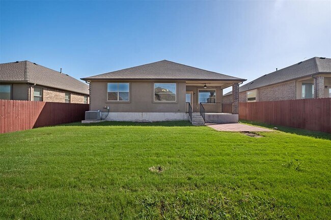 Building Photo - 16424 Vescovo Ln