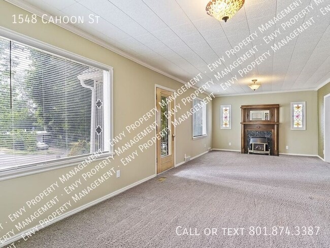 Building Photo - 1548 Cahoon St