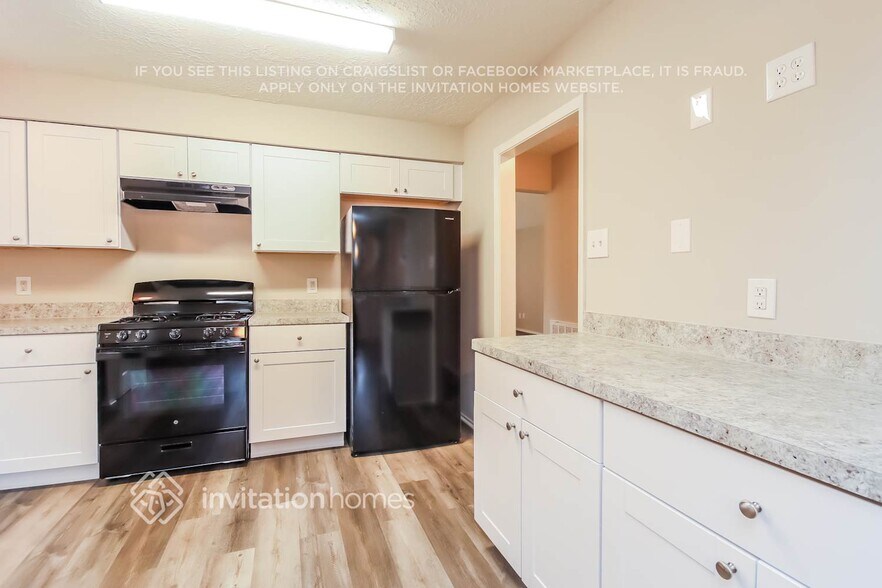 Building Photo - 4126 Pocahontas Dr