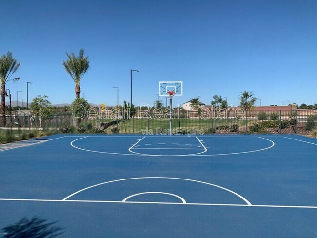 Building Photo - 13300 N 141st Ln