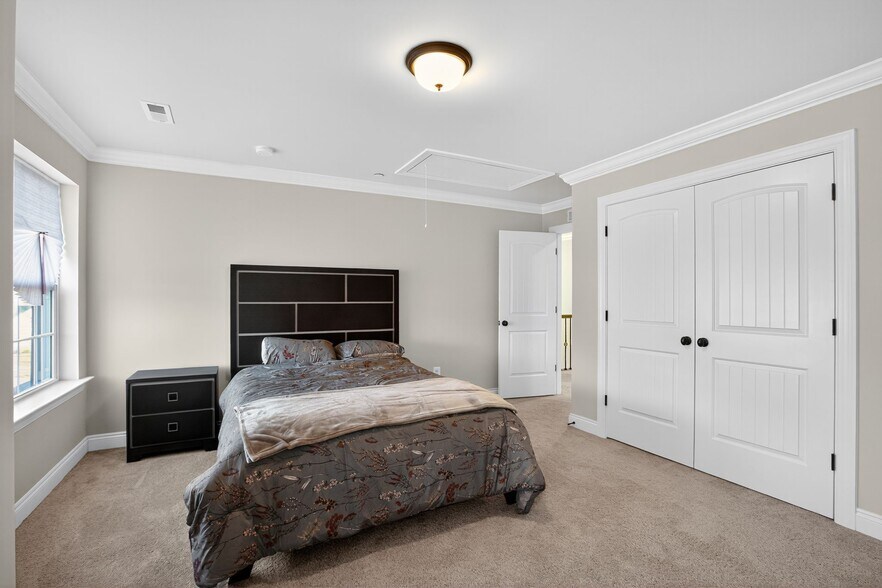 Building Photo - 7986 Benjamin Stoddert Ct