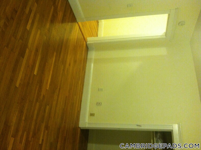 Building Photo - 24 Chauncy St