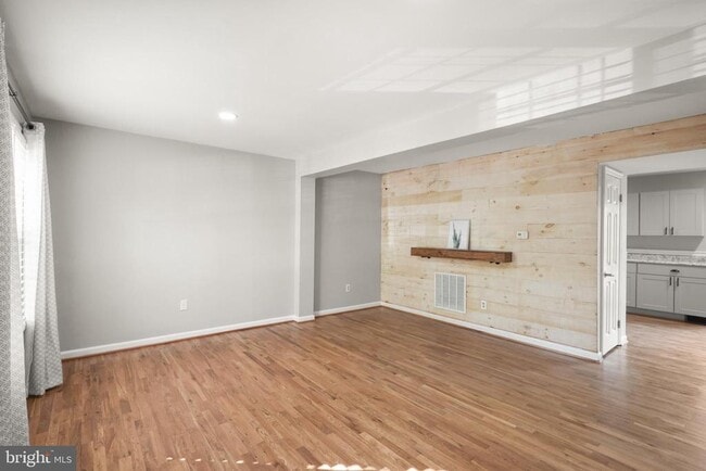 Building Photo - 14984 Cheyenne Way