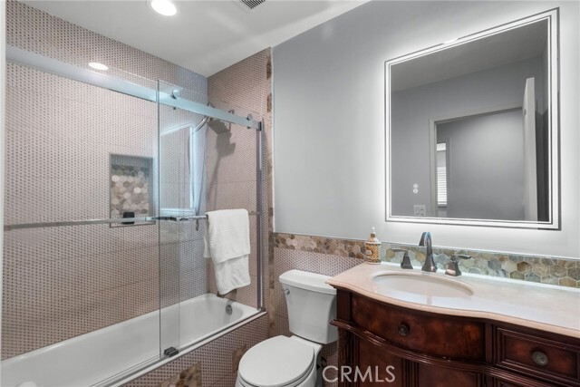 Building Photo - 4700 Topanga Canyon Blvd