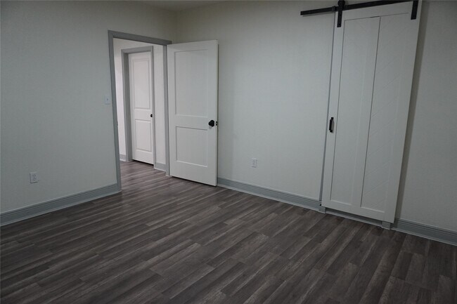 Building Photo - 6419 Teal Run Dr