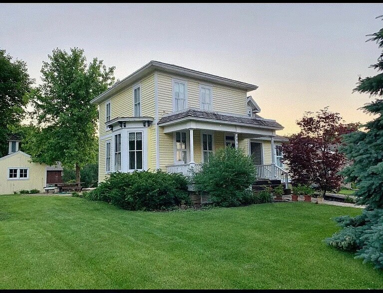Primary Photo - 204 6th Ave