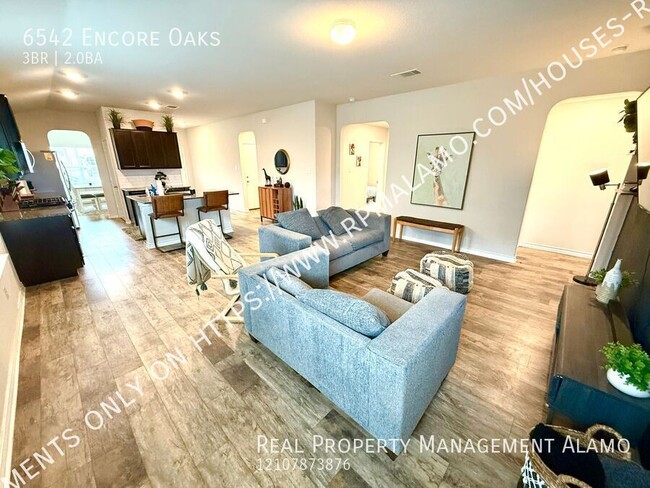 Building Photo - 6542 Encore Oaks