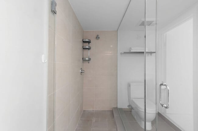 Building Photo - 6620 Indian Creek Dr