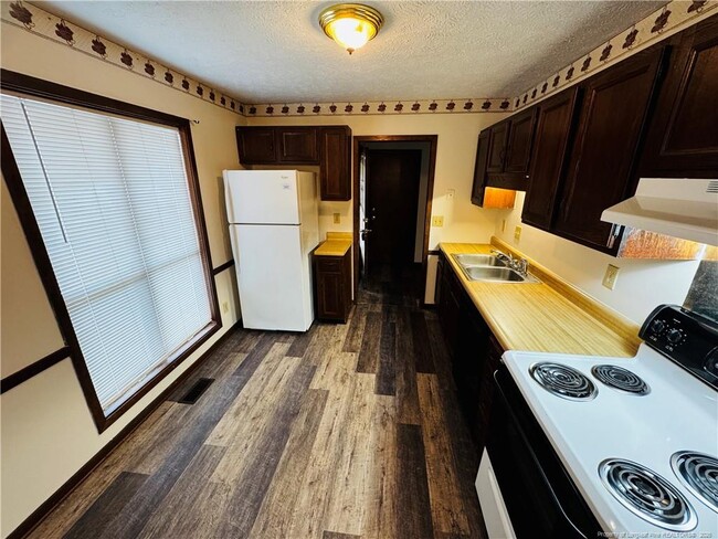 Building Photo - 446 Wilder Dr