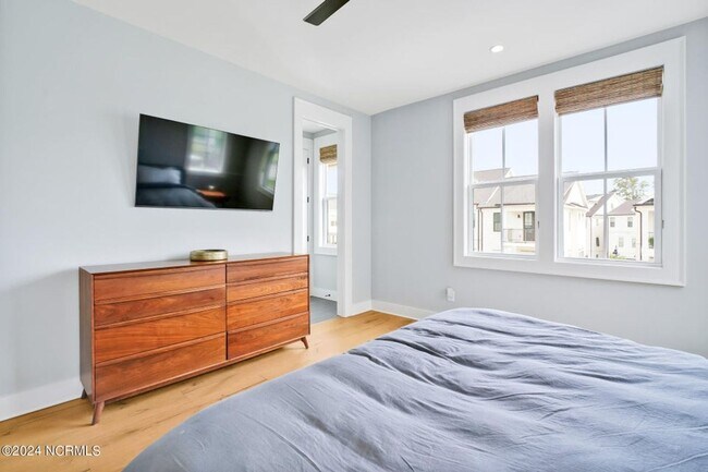 Building Photo - Welcome to Riverlights, a stunning waterfront community in Wilmington, NC