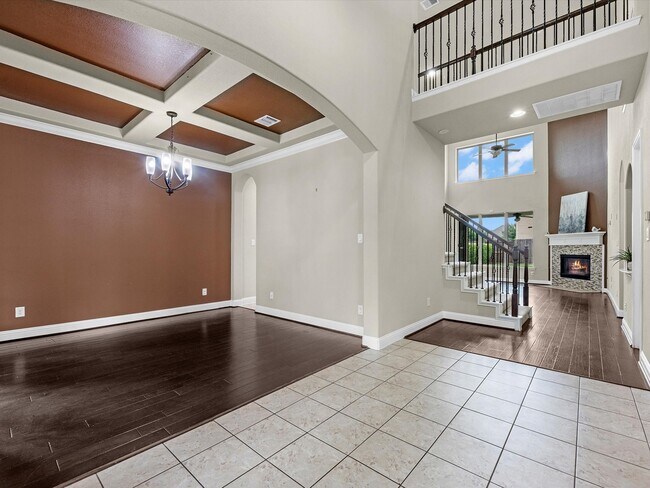 Building Photo - 15819 Graham Spring Ln