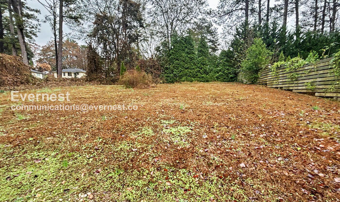 Building Photo - 1368 Alverado Way