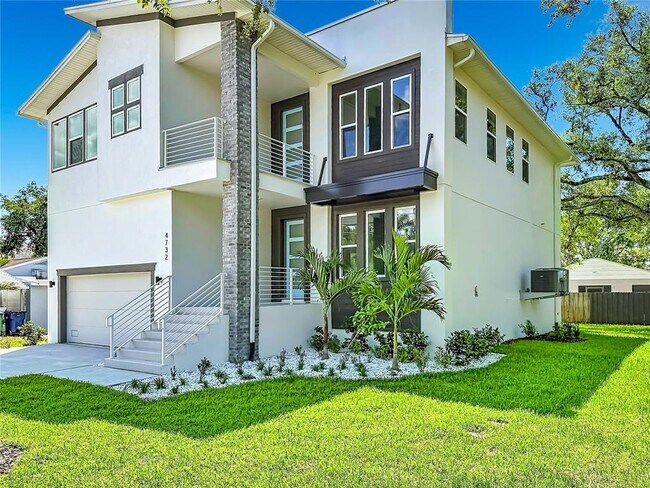 Building Photo - 4732 W Wallcraft Ave