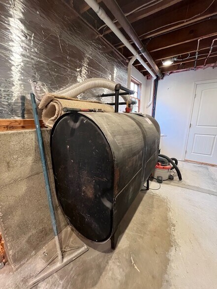 Building Photo - 222 Primrose Hill Rd