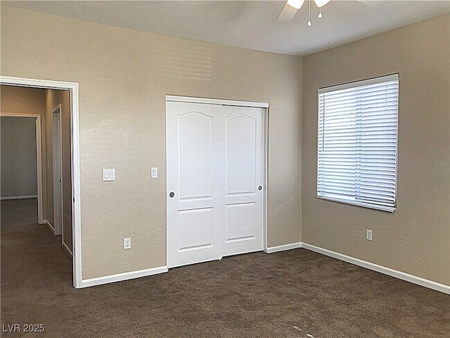 Building Photo - 183 Rolling Fields Ct