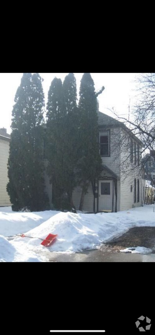 Building Photo - 2804 Harriet Ave