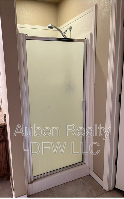 Building Photo - 2800 Steve's Way